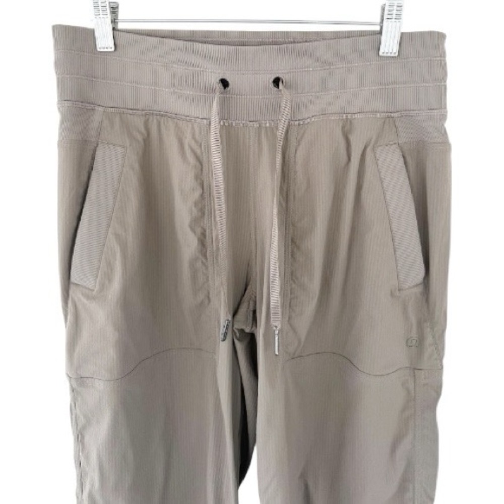 Lululemon • Dance Studio Mid-Rise Pant Regular - Picture 9 of 12
